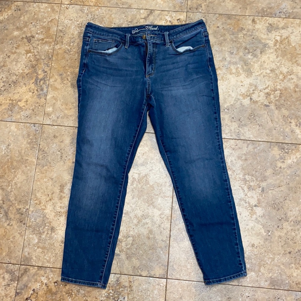 Universal Thread Skinny Jeans